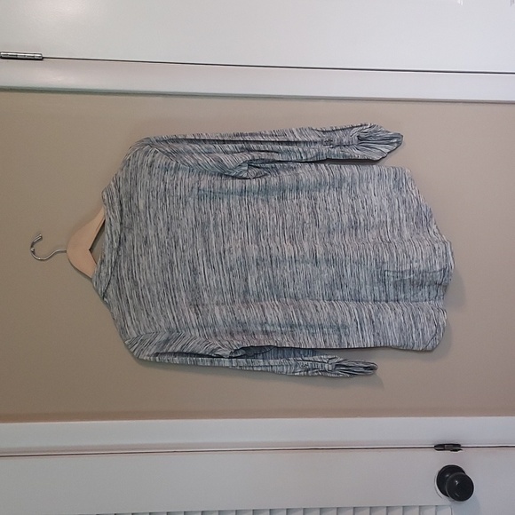 NWOT Liz Claiborne Lightweight 3/4 sleevesButton Down Large Petite - Picture 6 of 7